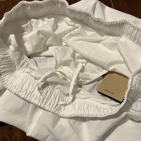 Nike Women's Tempo Running Shorts - Picture 2 of 5